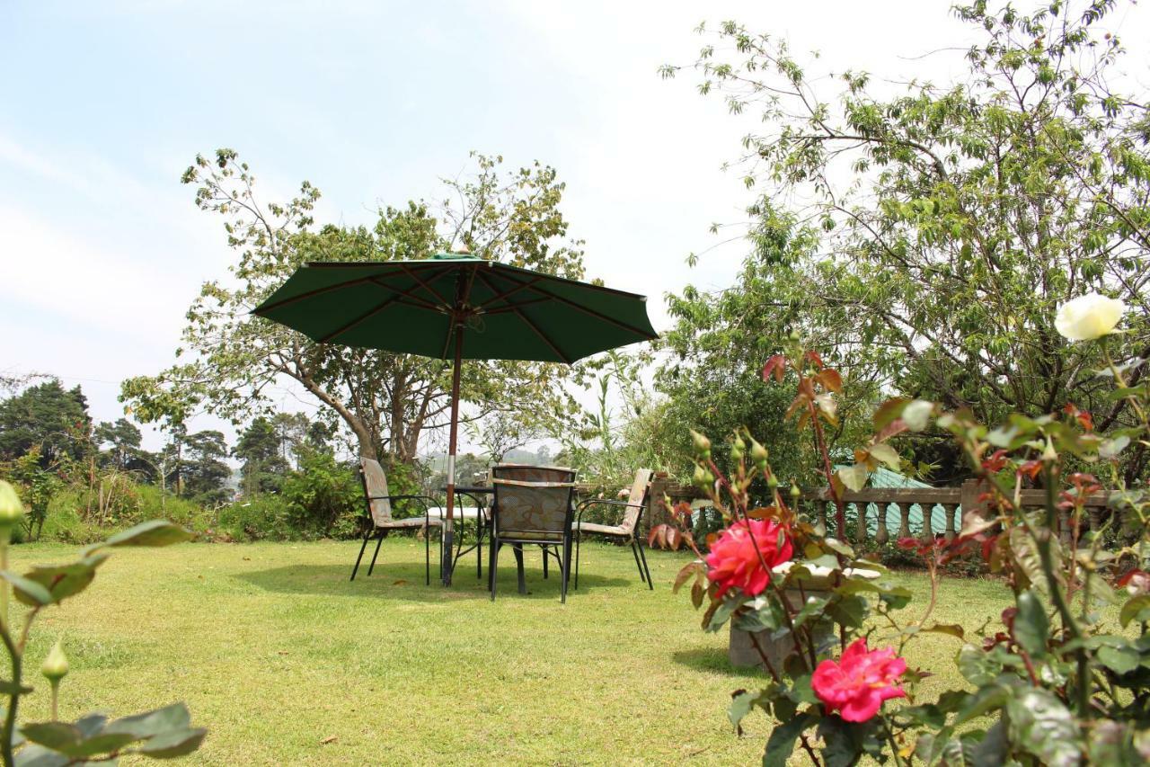 Senani Colonial Holiday Bungalow Nuwara Eliya Kültér fotó